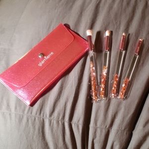 *NEW*Glamierre 4 Piece Brush Set W/Bag